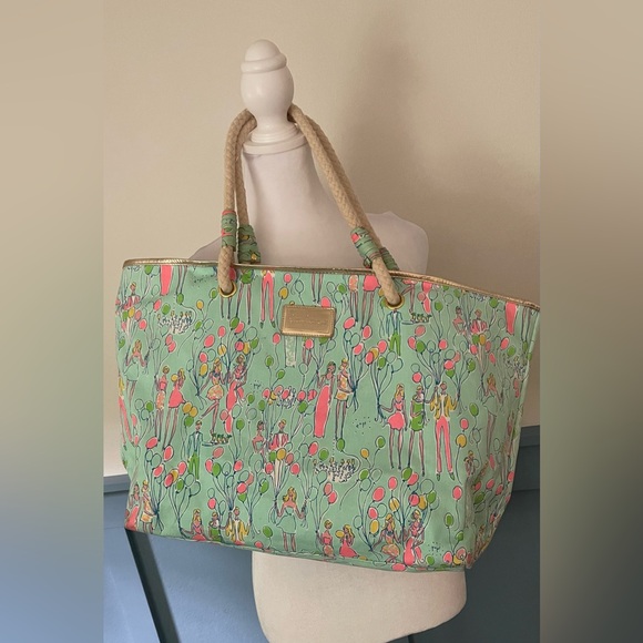 Lilly Pulitzer Handbags - Lilly Pulitzer Tote Shoreline Party Sand Bar Blue Pop Balloons RARE Beach Bag